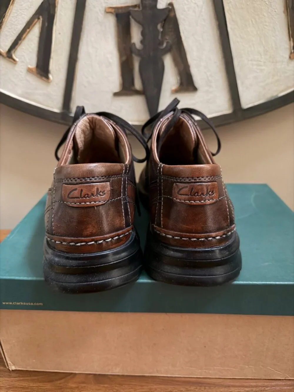 Clarks Touareg Mens Brown Leather Oxford Shoes Size 11M With Original Box